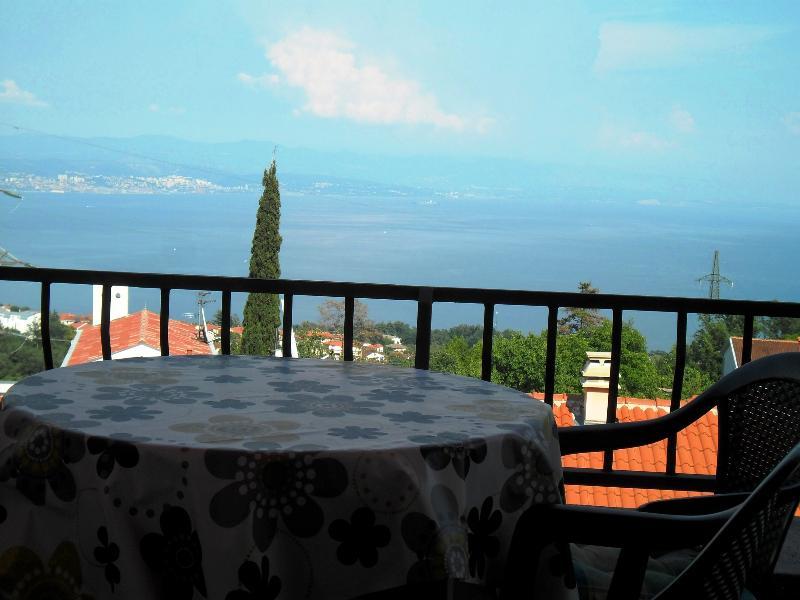 Apartments Kestenovi Dvori Opatija Exterior foto